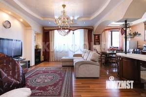 4-к квартира, вторичка, 124м2, 6/17 этаж