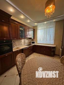 3-к квартира, вторичка, 115м2, 6/23 этаж