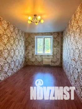 2-к квартира, вторичка, 58м2, 1/10 этаж