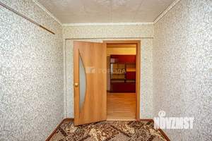 3-к квартира, вторичка, 48м2, 3/5 этаж