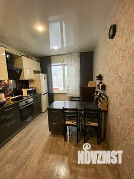 3-к квартира, вторичка, 64м2, 9/10 этаж