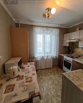 3-к квартира, вторичка, 58м2, 7/9 этаж
