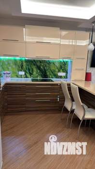 3-к квартира, вторичка, 71м2, 4/11 этаж