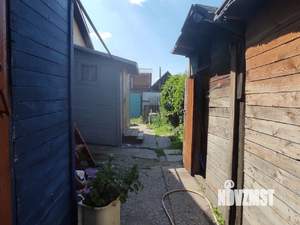 4-к квартира, вторичка, 65м2, 1/1 этаж