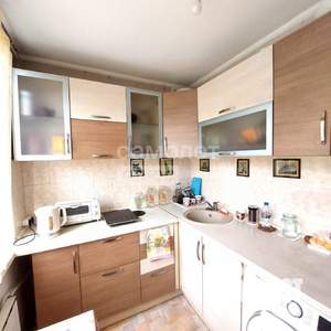 3-к квартира, вторичка, 58м2, 5/5 этаж