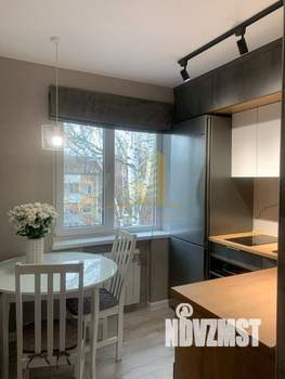 3-к квартира, вторичка, 58м2, 5/5 этаж