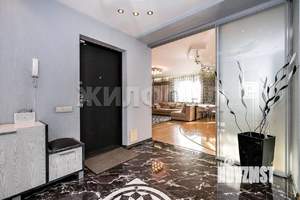 3-к квартира, вторичка, 105м2, 10/10 этаж