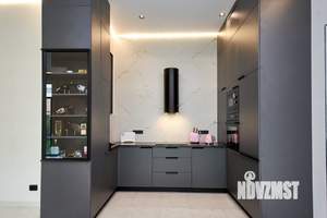 2-к квартира, вторичка, 120м2, 1/6 этаж
