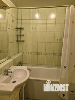 3-к квартира, вторичка, 74м2, 2/3 этаж