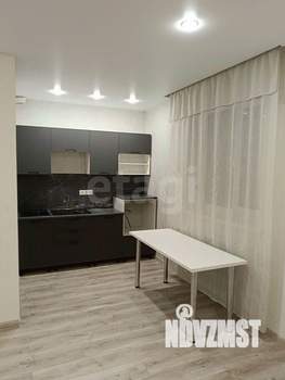 Студия квартира, вторичка, 35м2, 3/3 этаж
