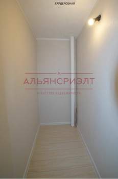 2-к квартира, вторичка, 42м2, 3/5 этаж
