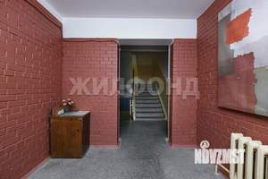 2-к квартира, вторичка, 60м2, 4/4 этаж