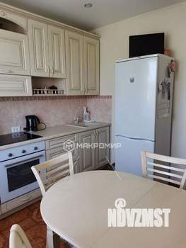 2-к квартира, вторичка, 54м2, 3/5 этаж