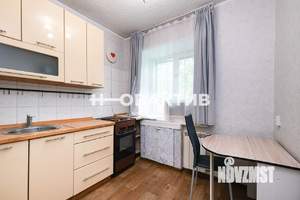 2-к квартира, вторичка, 44м2, 1/5 этаж