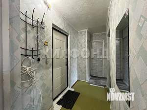 2-к квартира, вторичка, 42м2, 9/9 этаж