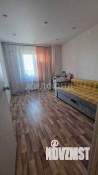 3-к квартира, вторичка, 64м2, 9/17 этаж