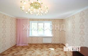 2-к квартира, вторичка, 54м2, 1/10 этаж