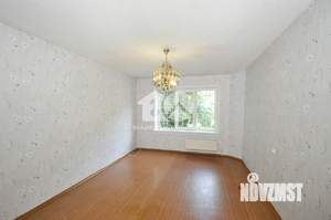 3-к квартира, вторичка, 60м2, 1/10 этаж
