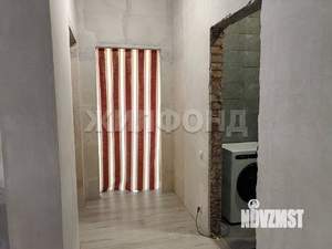 2-к квартира, вторичка, 61м2, 1/17 этаж