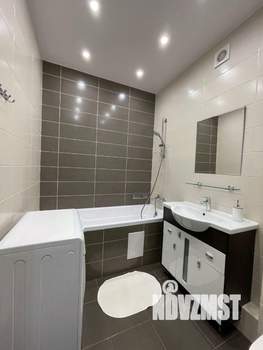 2-к квартира, вторичка, 63м2, 4/17 этаж