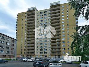 2-к квартира, вторичка, 67м2, 10/17 этаж