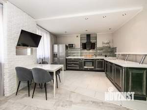 2-к квартира, вторичка, 68м2, 10/17 этаж