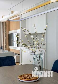 3-к квартира, вторичка, 111м2, 14/20 этаж