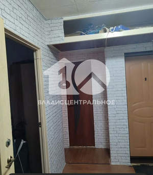 2-к квартира, вторичка, 40м2, 1/4 этаж