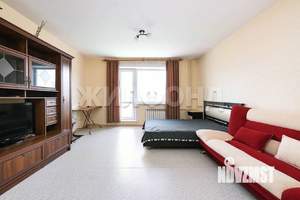 Студия квартира, вторичка, 39м2, 1/10 этаж