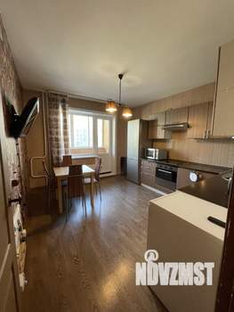 2-к квартира, вторичка, 58м2, 3/10 этаж