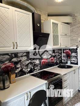 3-к квартира, вторичка, 60м2, 8/9 этаж