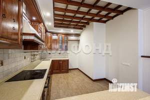 6-к квартира, вторичка, 239м2, 4/9 этаж