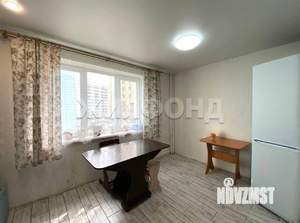 3-к квартира, вторичка, 87м2, 1/10 этаж