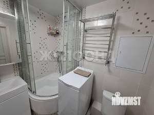 2-к квартира, вторичка, 43м2, 1/4 этаж