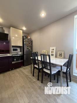 3-к квартира, вторичка, 74м2, 23/27 этаж