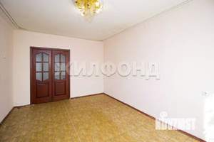 3-к квартира, вторичка, 63м2, 10/10 этаж