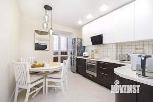 2-к квартира, вторичка, 84м2, 7/15 этаж