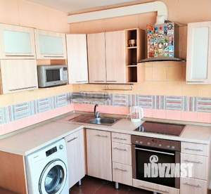 2-к квартира, вторичка, 62м2, 10/18 этаж