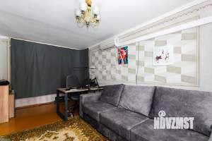 2-к квартира, вторичка, 43м2, 1/5 этаж