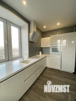 3-к квартира, вторичка, 72м2, 18/18 этаж