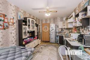 2-к квартира, вторичка, 42м2, 1/10 этаж