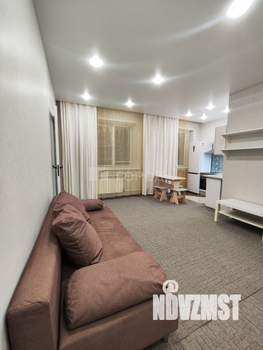 2-к квартира, вторичка, 40м2, 1/4 этаж