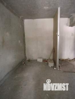 Студия квартира, вторичка, 32м2, 1/10 этаж