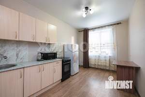 1-к квартира, вторичка, 42м2, 1/10 этаж