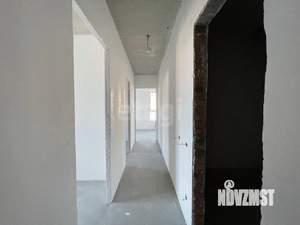 3-к квартира, вторичка, 100м2, 8/25 этаж