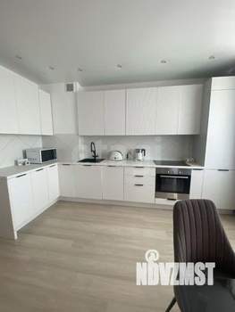 2-к квартира, вторичка, 65м2, 10/19 этаж