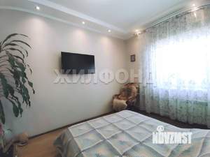 2-к квартира, вторичка, 61м2, 1/4 этаж