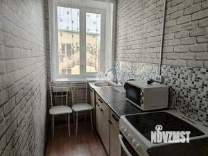 2-к квартира, вторичка, 42м2, 2/2 этаж