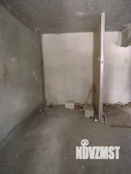 Студия квартира, вторичка, 32м2, 1/10 этаж