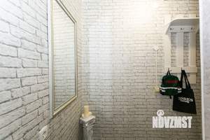 2-к квартира, вторичка, 42м2, 3/5 этаж